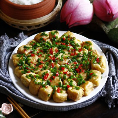 đậu phụ tẩm hành nhà hàng hùng hòa
